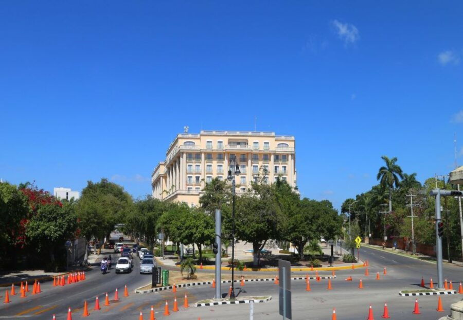 Mérida: Panoramic Sightseeing Tour Bus Ticket With 2 Routes