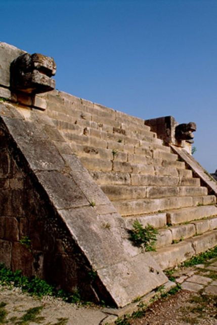 Merida:Ek Balam, X’Canché Cenote and Chichen Itzá Expedition