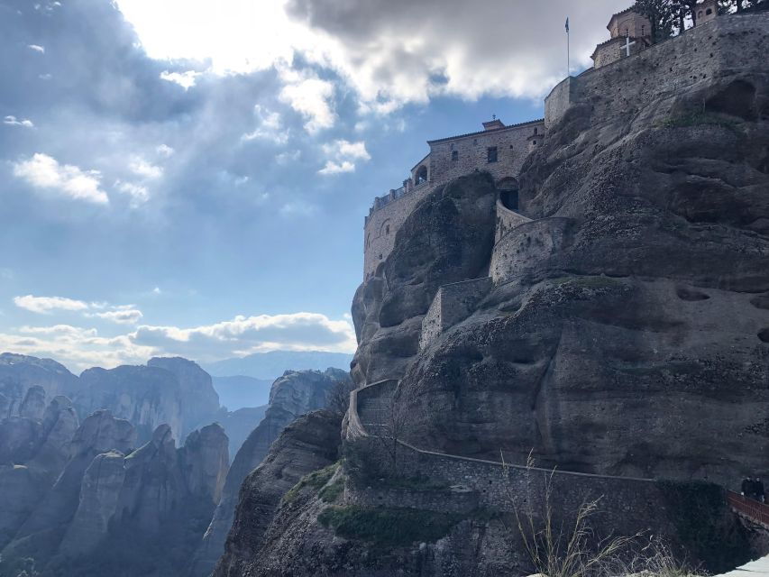 Meteora Monasteries Private Full Day Tour & Great Lunch - Good To Know