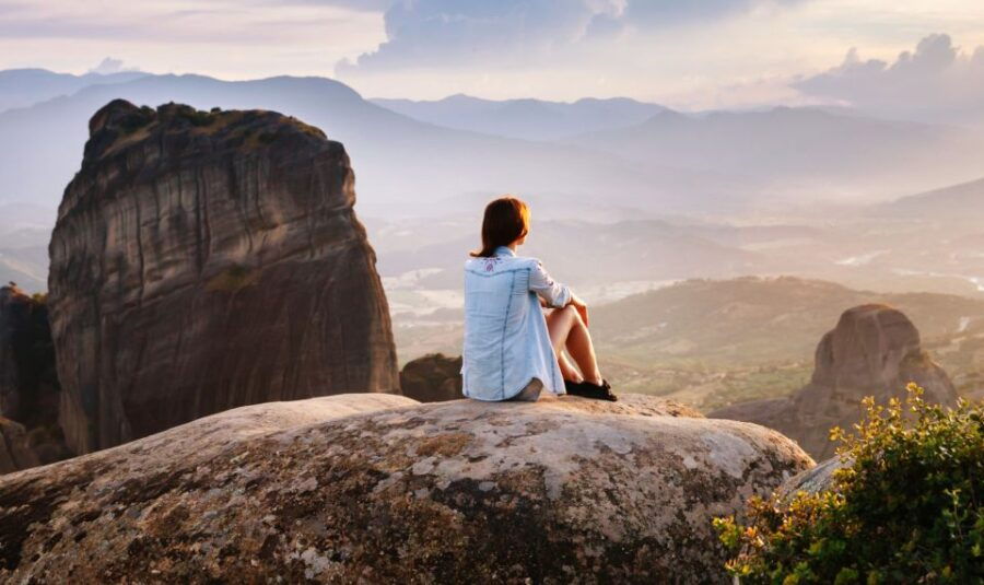 Meteora: Morning Half Day Sightseeing and Monasteries Tour