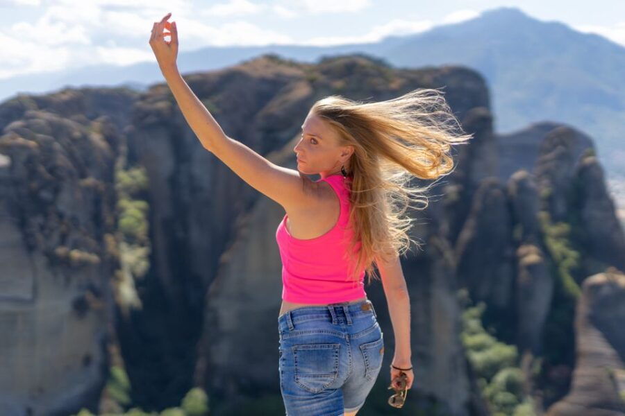 Meteora: Private Photo Shoot With Professional Photographer