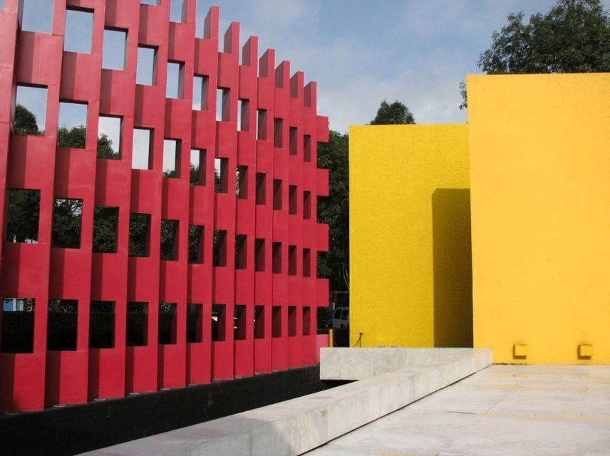 Mexico City: 1960s &1970s Mexican Architecture Walking Tour - Good To Know