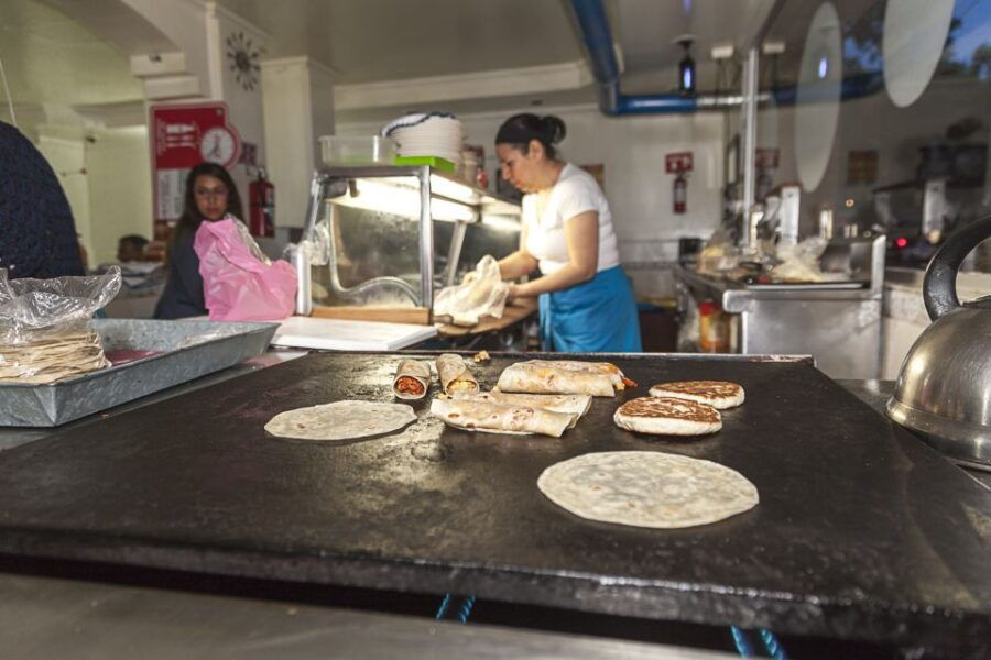 Mexico City: Tacos & Mezcal Night Food Tour - Good To Know