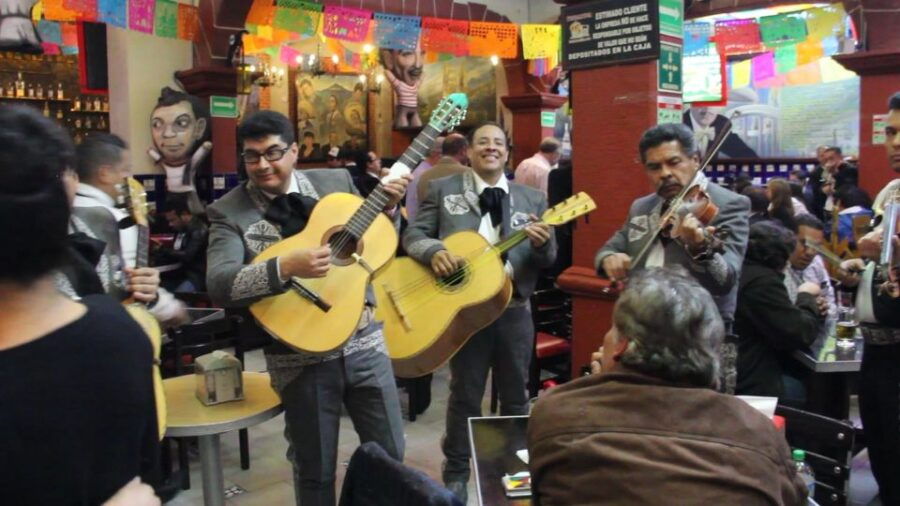 Mexico City: Traditional Cantinas Tour
