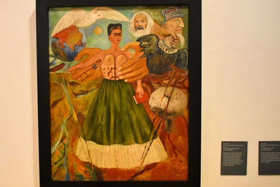 MexicoCity :The Artistic Route of Frida Kahlo & Diego Rivera