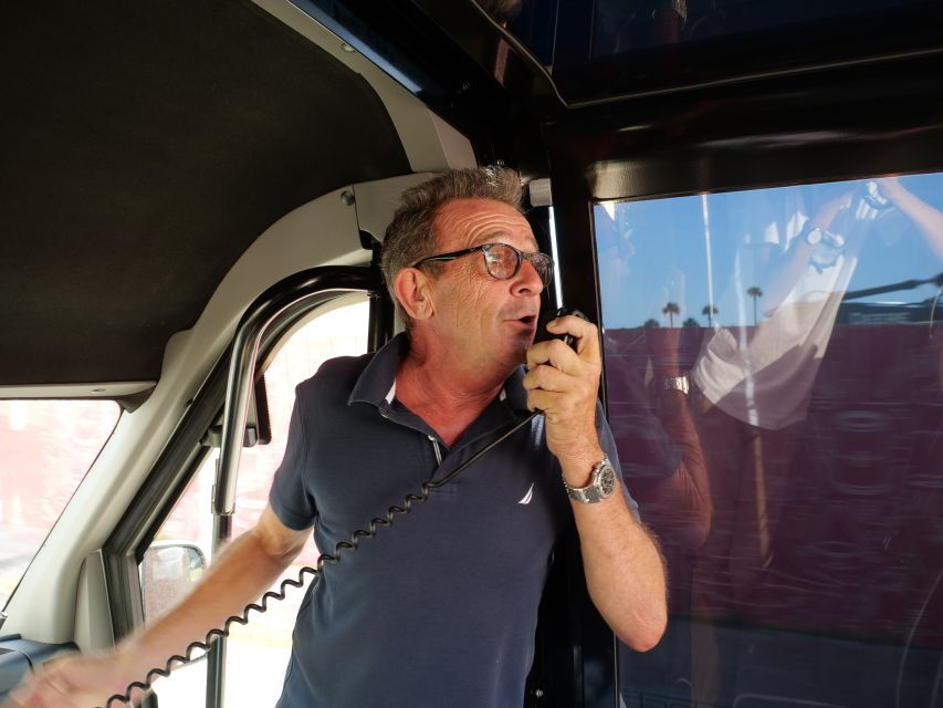 Miami Sightseeing Tour in a Convertible Bus - Good To Know
