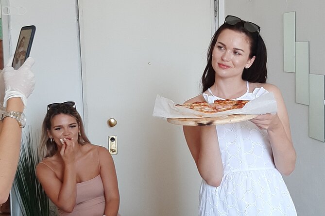 Milan Home Pizza-Making Class