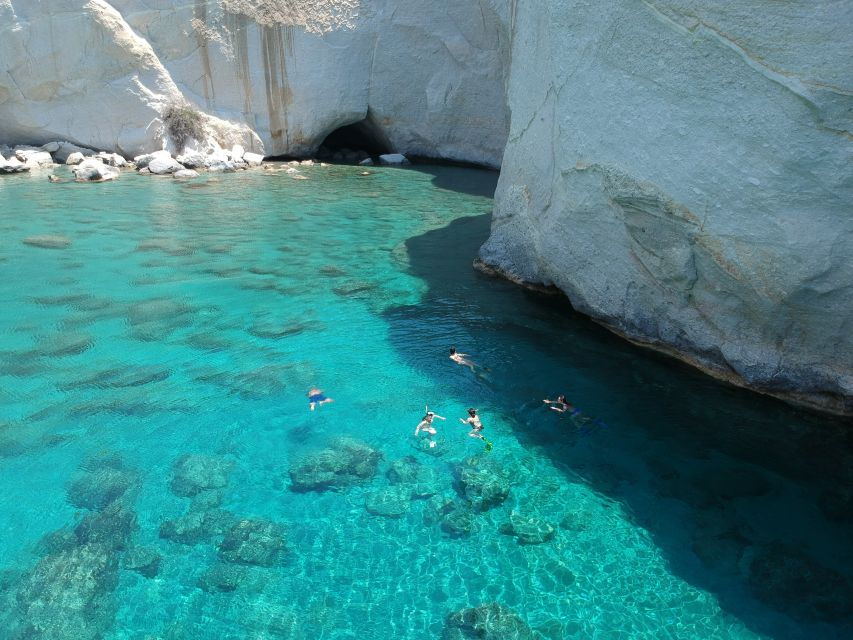 3 Best Canoe And Kayak Experiences In Milos