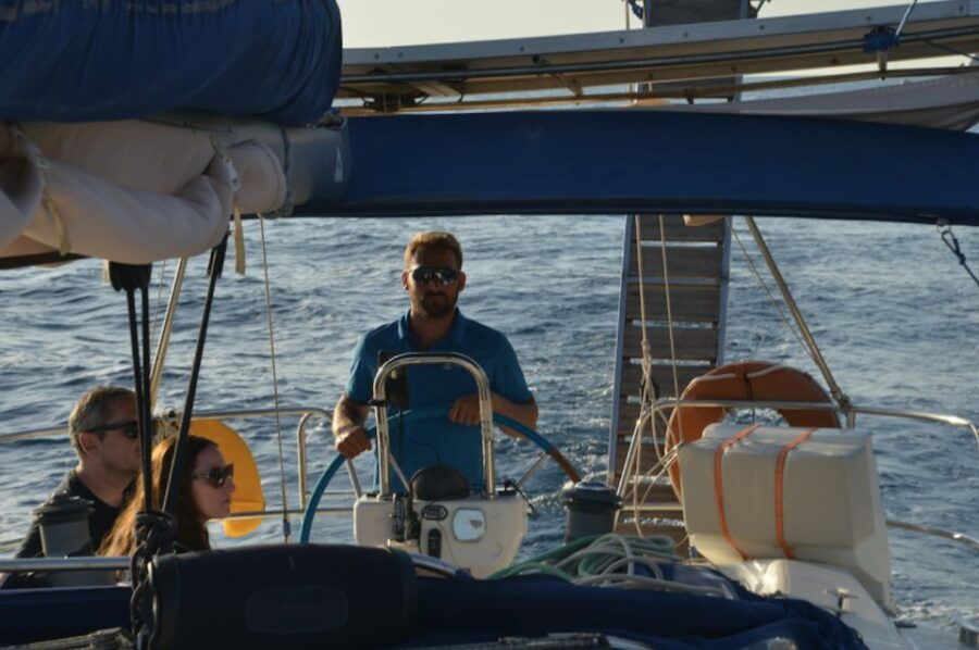 Milos: Full-Day Sailboat Cruise With Food and Open Bar