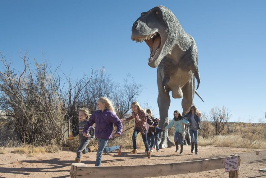 Moab: Moab Giants Dinosaur Park and Museum Entrance Ticket