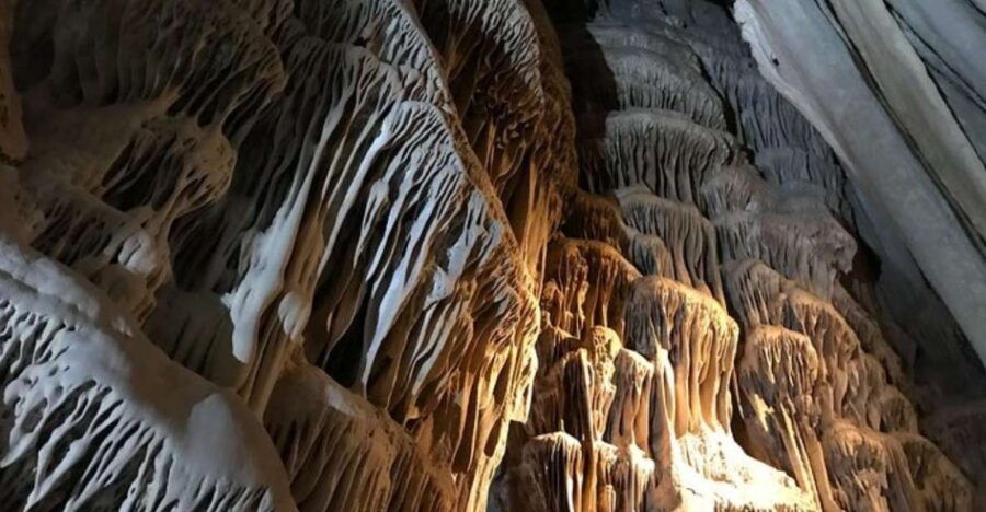 Monterrey: the Grutas De Garcia Experience