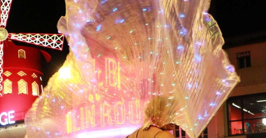 Montmartre by Night: Full Moon - Good To Know