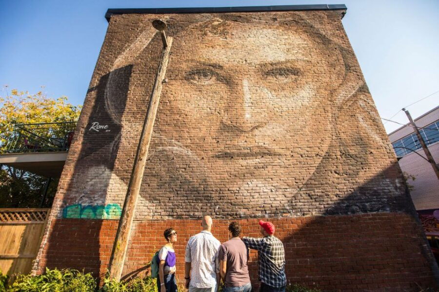 Montreal: Street Art & Mural 2-Hour Guided Walking Tour - Good To Know