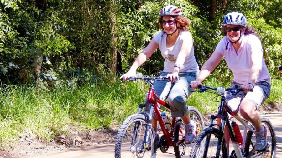 Mornington Peninsula: Guided Food & Wine Cycling Tour