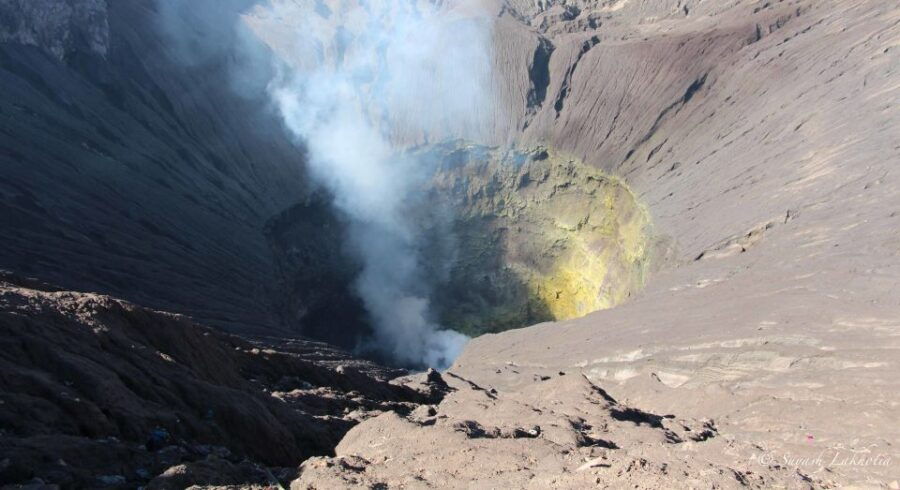 Mount Bromo, Ijen, and Blue Flames 3-Day Tour From Surabaya