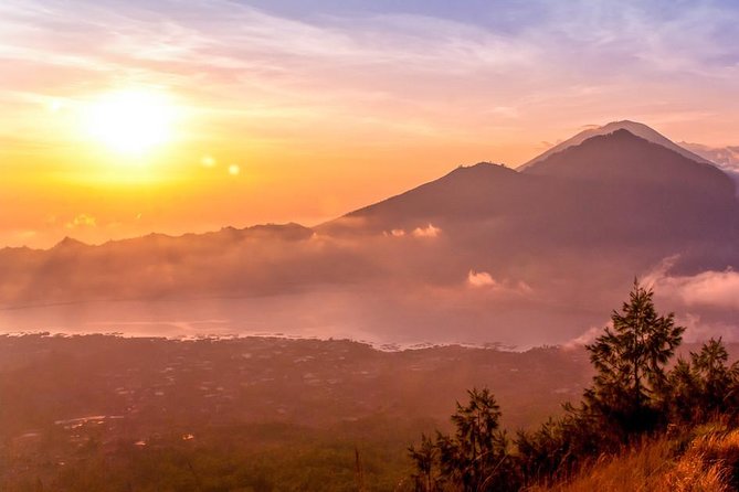 Mt. Batur Sunrise Small-Group Trek With Breakfast and Water (Feb )