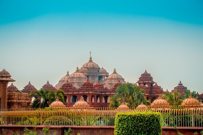 Mughal Heritage Tour Including Lodhi Garden, Humayun Tomb and Akshardham Temple