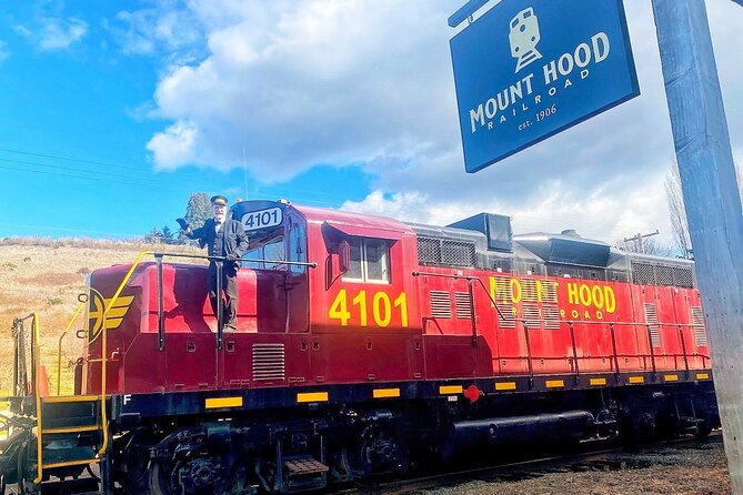 Multnomah Falls, Hood River Excursion Train Ride & Wine Tour - Good To Know