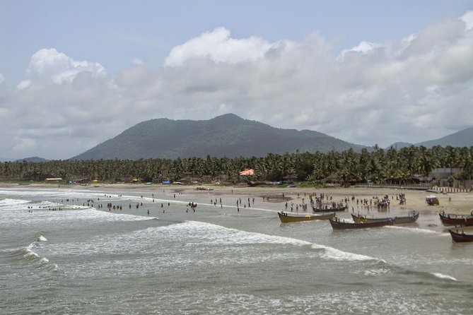 Murudeshwar Temple & Beach Tour From Goa