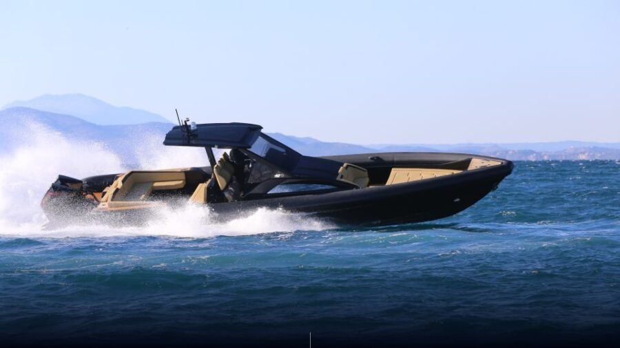 Mykonos : Private Cruise on a Brand New Luxury Rib