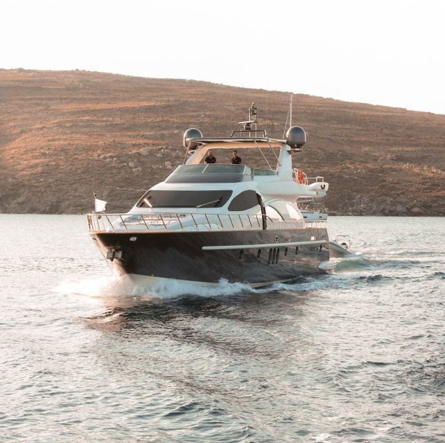 Mykonos: Private Luxury Yacht Cruise With Snacks and Drinks
