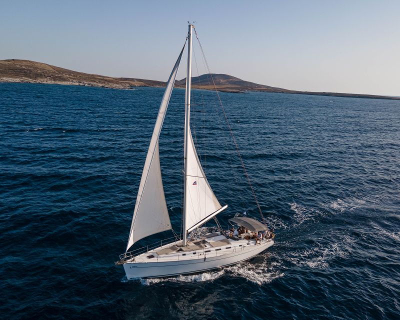 Mykonos: Semi-Private Sailing to Delos and Rhenia With Lunch