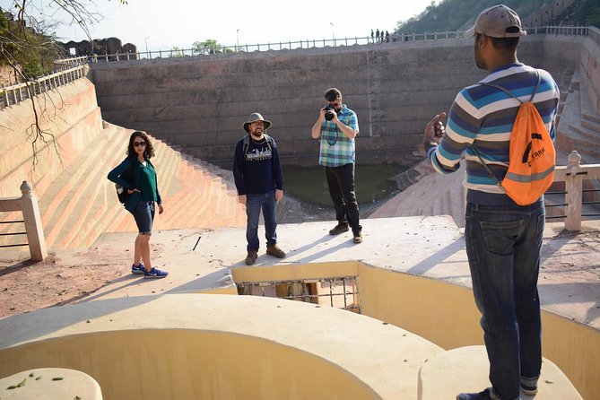 Nahargarh Water Walk - Guided 2-Hour Heritage Tour in Jaipur