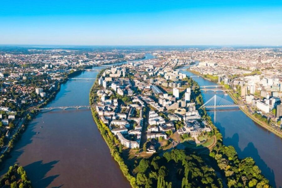 Nantes: Private Custom Tour With a Local Guide