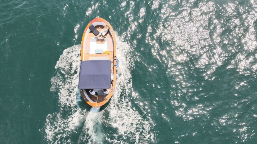 Naples: Castel Dell'ovo Boat Tour Winter Edition - Good To Know