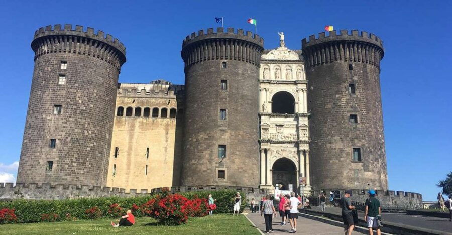 Naples: Half-Day Walking Tour With Underground Ruins - Good To Know