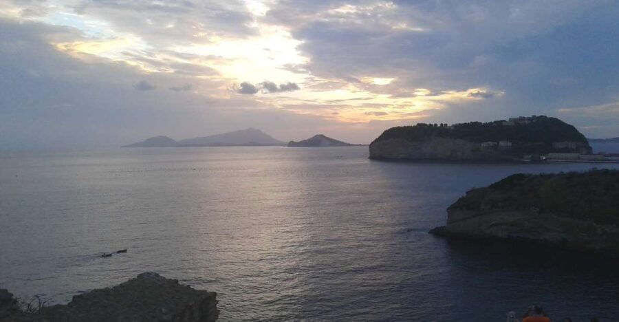 Naples: Panoramic E-Bike Tour