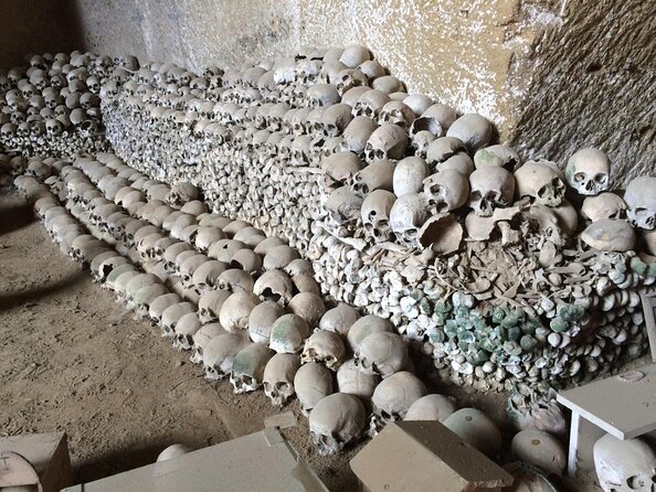 Naples: Rione Sanità and Fontanelle Cemetery Walking Tour - Good To Know