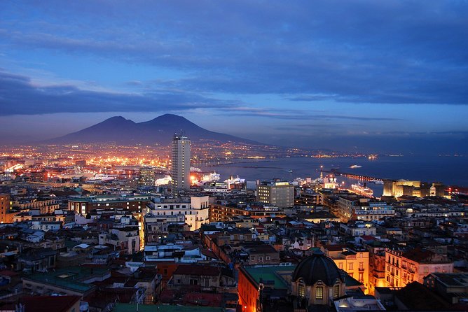 Naples: Romantic Gourmet Dinner on the Rooftop Terrace - Good To Know