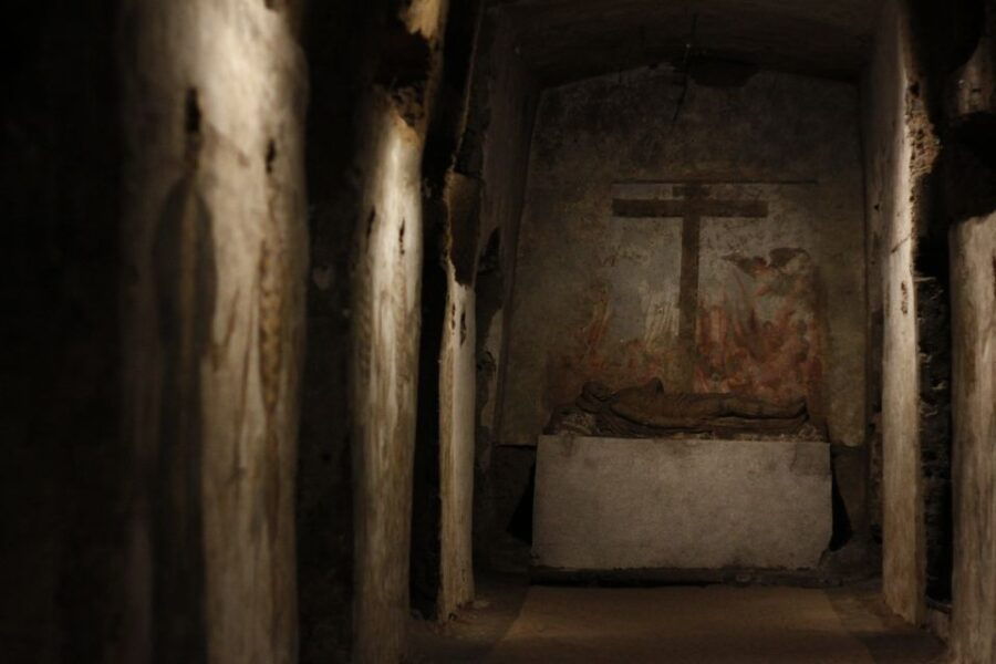 Naples: San Gaudioso Catacombs - Good To Know