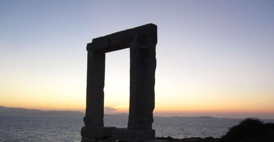Naxos Castle Walking Tour and Sunset at the Portara - Good To Know
