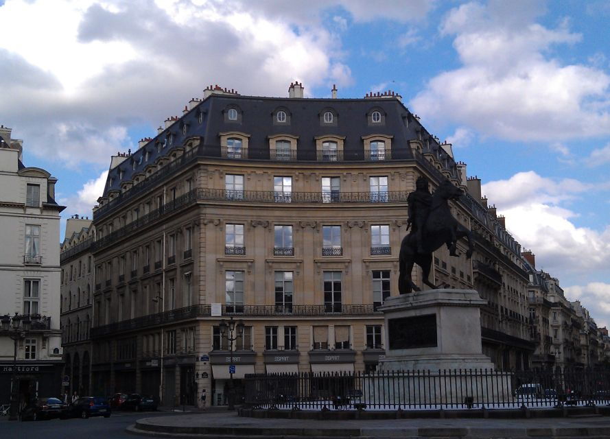 Neoclassical Paris 2-Hour Private Walking Tour - Good To Know