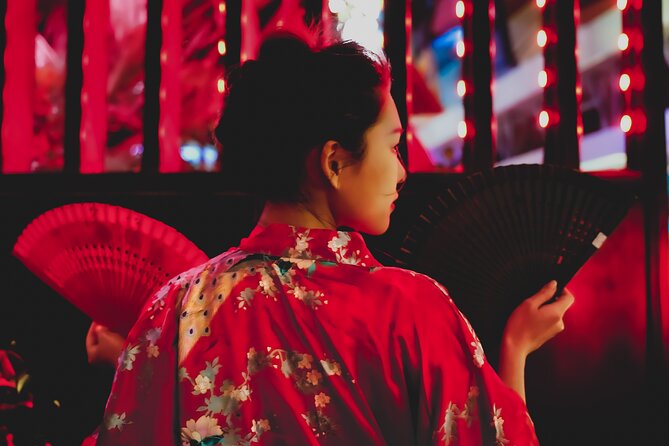 Neon Night Cyberpunk Photoshoot in Soho and the Banksy Tunnel - Good To Know