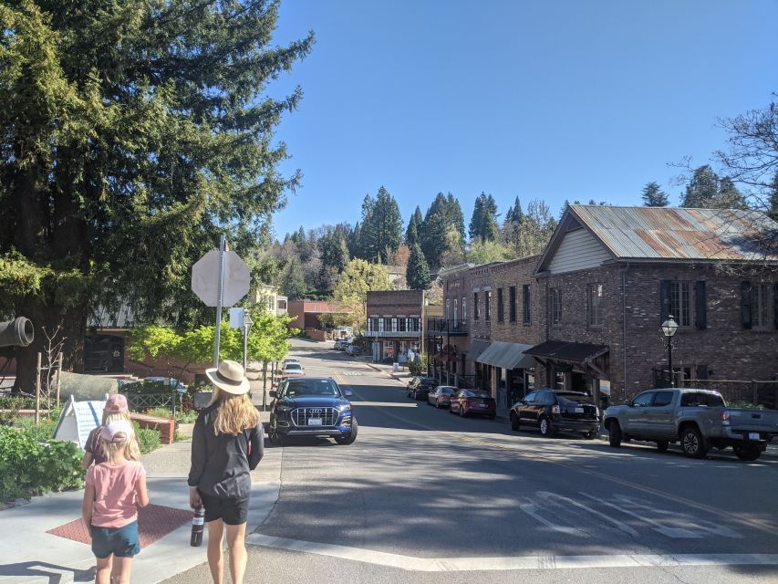 Nevada City, California: Scavenger Hunt Walking Tour - Good To Know