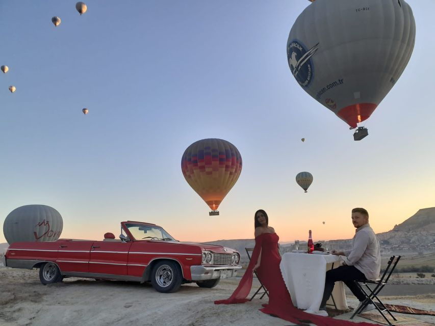 Nevsehir: Classic Car Tour of Cappadocia With Photo Shoot