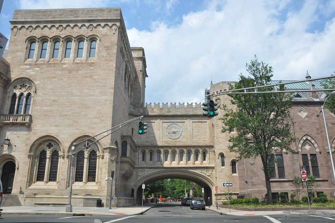 New Haven Scavenger Hunt: Yale & Beyond - Good To Know