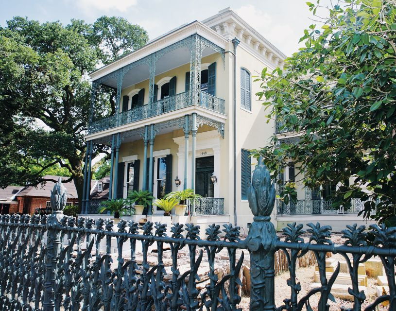 New Orleans: 2-Hour Homes of the Rich & Famous Walking Tour - Good To Know