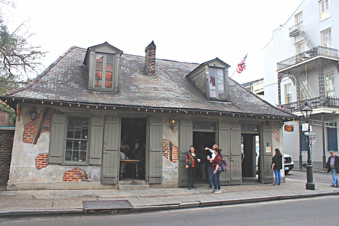 New Orleans French Quarter- at Your Own Pace. Downloadable Audiovisual Tour.