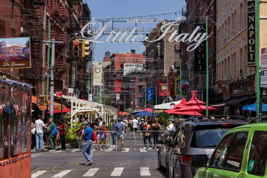 New York City: Tour of Manhattan, Bronx, Queens & Brooklyn