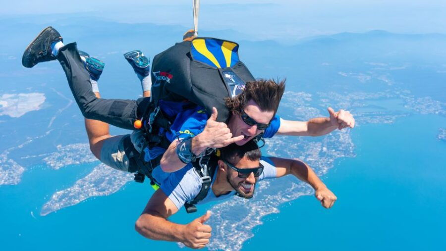 Newcastle: Tandem Beach Skydive With Optional Transfers - Good To Know