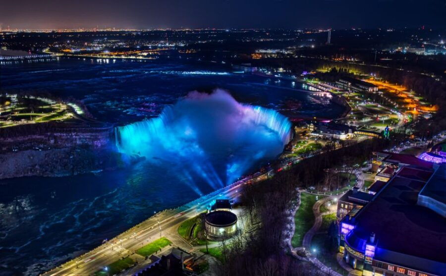 Niagara Falls Evening Tour