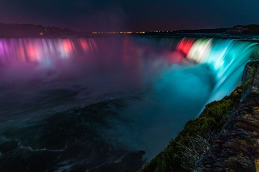 Niagara Falls: Night Walking Tour With Fireworks Boat Cruise - Good To Know
