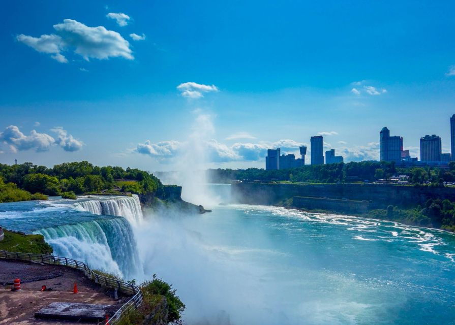 Niagara Falls USA: Golf Cart Tour With Maid of the Mist