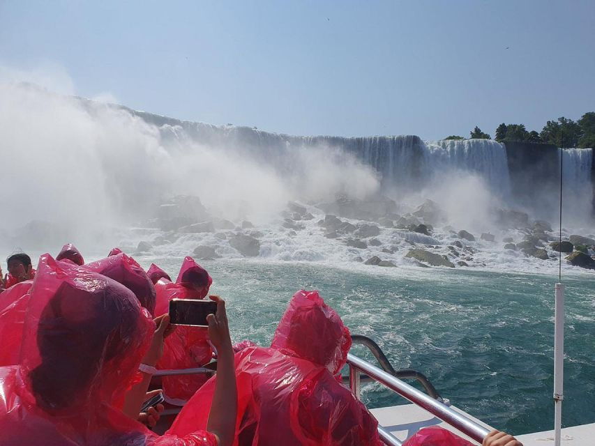 Niagara Falls: Walking Tour With Voyage to the Falls Cruise - Good To Know