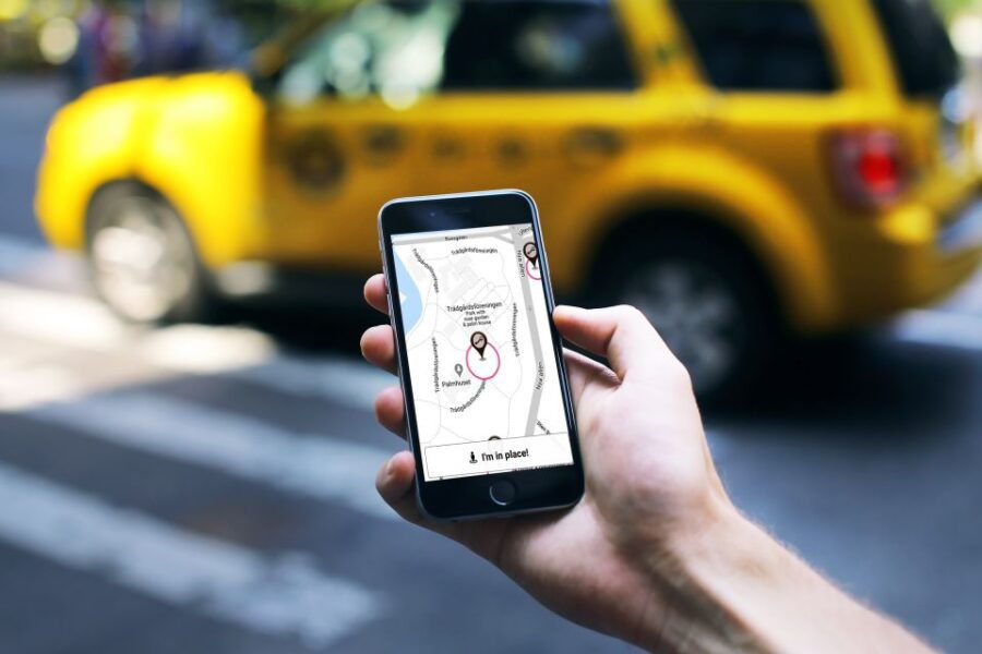 Nice: Murder Mystery Self-Guided City Exploration Game