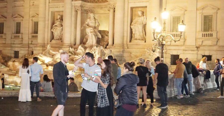 Nocturnal Rome Walking Tour: With Gelato and Pictures - Good To Know